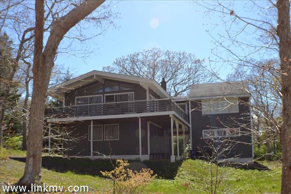 42 Farm Pond Road, Oak Bluffs, MA