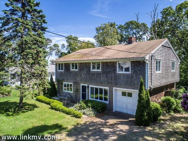 37 Oak Tree Lane