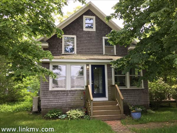 378 State Road, Vineyard Haven, MA