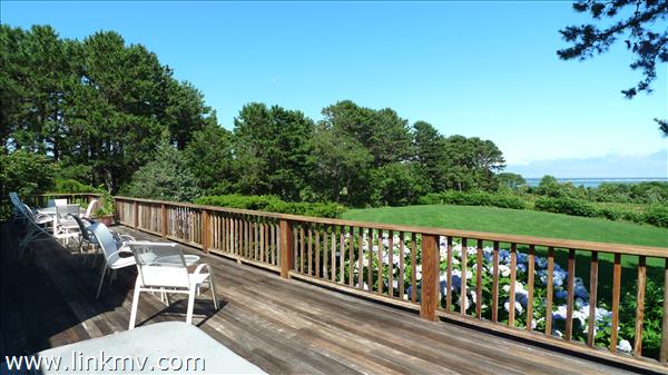 7 Old Harbor Lane, Oak Bluffs, MA