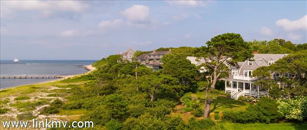 1153 Main Street, Vineyard Haven, MA
