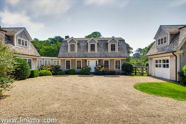 13 Deerpath Lane Chilmark MA