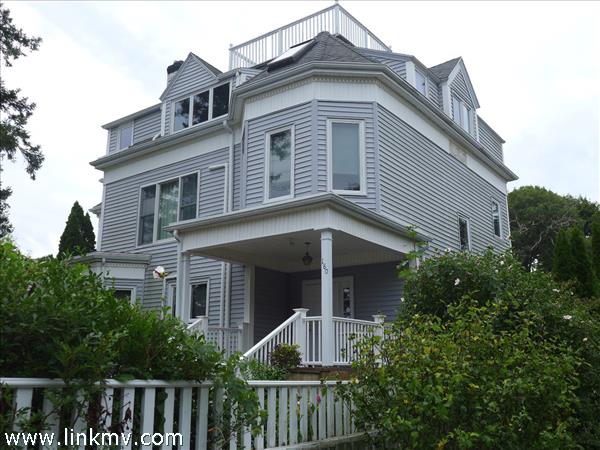 180 Main Street, Vineyard Haven, MA