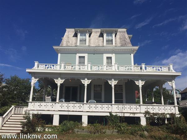 7 Pennacook Avenue, Oak Bluffs, MA