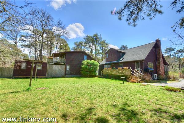 40 Pondview Drive Oak Bluffs MA