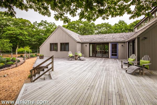 24 South Roger Road Edgartown MA