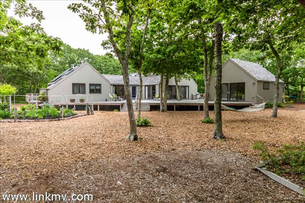24 South Roger Road Edgartown MA